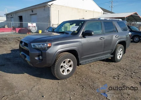 2015 Toyota 4Runner Sr5 z USA, uszkodzony, nr VIN JTEBU5JR1F5258011